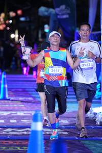 BIB: 3447, 3943
                            <button type="button" onclick="openModal(26221504)" class="btn btn-primary btn-sm float-right btn-popup" data-toggle="modal" data-target=".modal-high-quality">
                        <i class="fas fa-shopping-cart"></i> Add to Cart
                    </button>
                                            <button type="button" onclick="isThisMe(26221504, true)" class="btn btn-success btn-sm float-right btn-popup btn-isme hidden" data-toggle="tooltip" data-placement="bottom" title="นี่คือรูปของคุณใช่ไหม คลิกที่นี่เพื่อเอาเข้าอัลบั้ม">
                        <i class="fas fa-plus"></i> Add to album
                    </button>
                    <button type="button" onclick="isThisMe(26221504, false)" class="btn btn-warning btn-sm float-right btn-popup btn-isnotme hidden">
                        <i class="fas fa-ban"></i> Remove from album
                    </button>